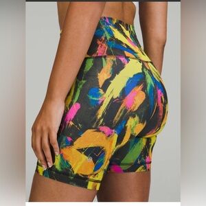 lululemon athletica Wunder Train High-Rise Shorts - Black and Yellow Multi